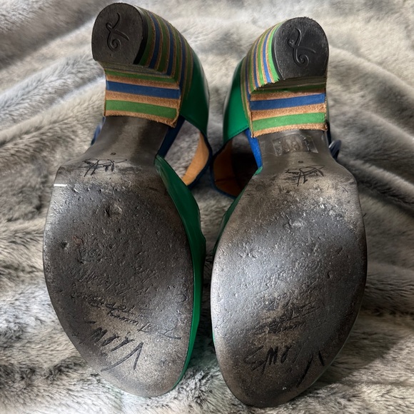 Size 6 Fluevog Green Maier Platform Heels - Picture 8 of 9